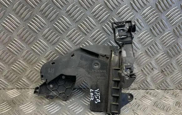 Volvo V50 Rear door lock 30699111