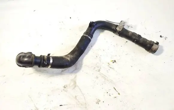 Chevrolet Cruze Intercooler hose/pipe