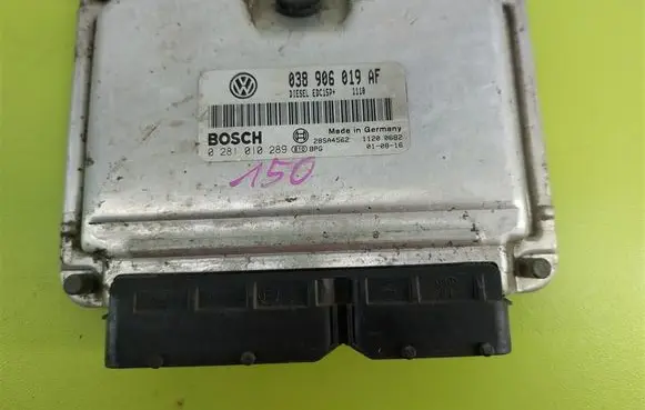 Skoda Fabia Mk1 (6Y) Engine control unit/module 038906019AF