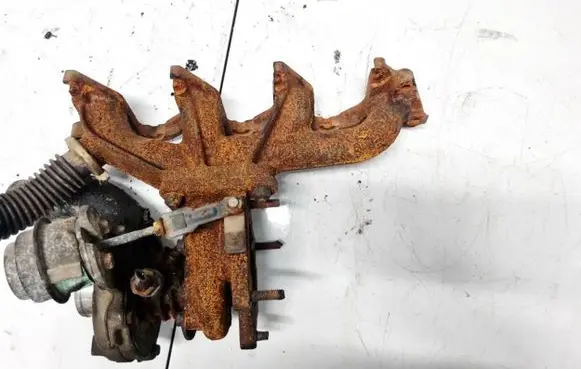 Mitsubishi Space Star Exhaust manifold