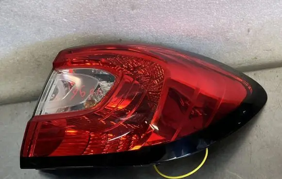 Renault Captur Rear/tail lights DORENAULTCAPTURI1