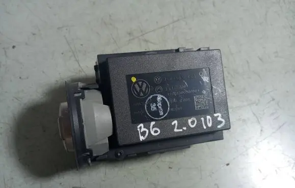 Volkswagen PASSAT B6 Ignition lock 3C0905843Q 3330330 11601500580864