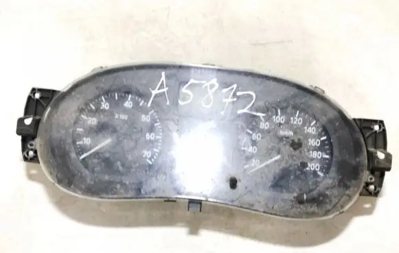 Dacia Logan I Speedometer (instrument cluster) 8200435079