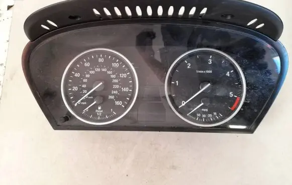 BMW 5 E60 E61 Speedometer (instrument cluster) 62109177262 6210-9177262