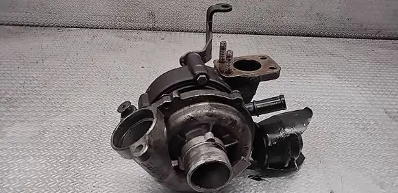 Ford Focus Turbo GT1544V 9663199280