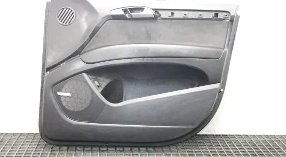 Audi Q7 4L Front door card panel trim 4L2867106A