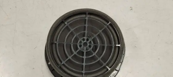 Audi A4 S4 B9 8W Front door speaker 8w0035415a