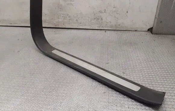 Subaru B9 Tribeca Front sill trim cover 94060XA03A