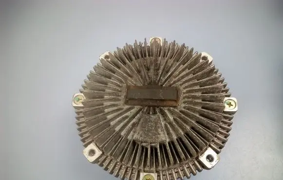 Mitsubishi Pajero Viscous fan clutch ME298543