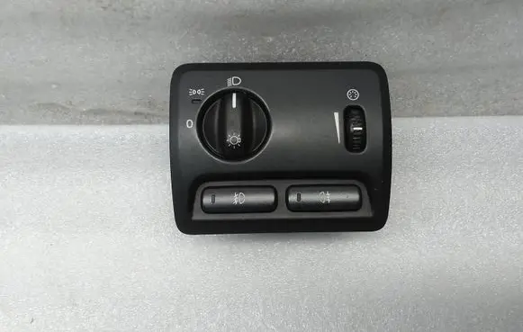 Volvo S60 Light switch 8691749 ML23EC00118 04W23E04