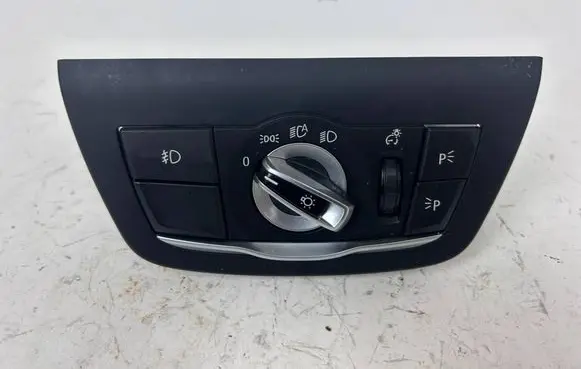 BMW X3 G01 Light switch 6995031