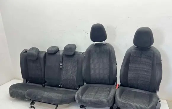 Seat set