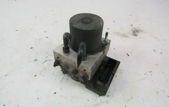 Audi A4 S4 B7 8E 8H ABS Pump 8E0614517AT