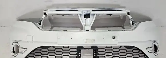 Dacia Sandero III Front bumper 620228531R