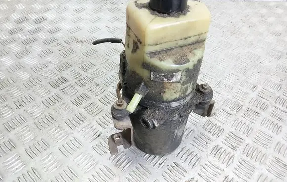 Ford Focus C-MAX Electric power steering pump 