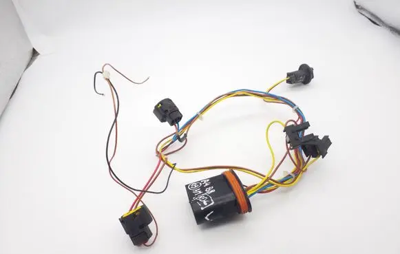 Audi A4 S4 B8 8K Headlight/headlamp wiring loom/harness 1304487037