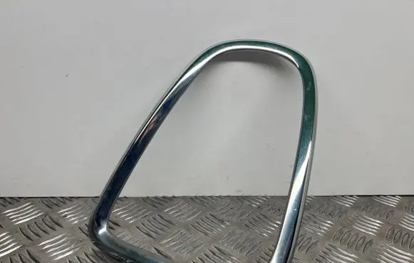 Mini One - Cooper R57 Rear/tail light trim molding 2752244