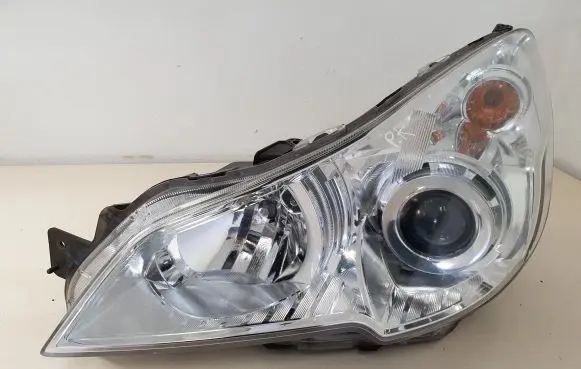 Subaru Outback Headlight/headlamp