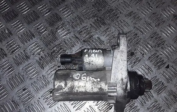 Skoda Fabia Mk1 (6Y) Starter motor 02t911023s
