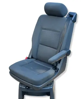 Volkswagen Multivan T5 Second row seats FOTELOBROTOWYT51