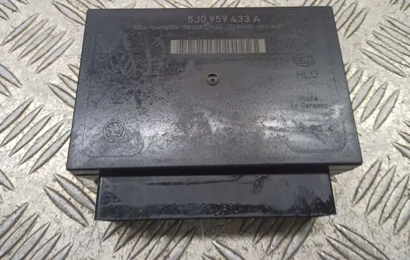 Skoda Fabia Mk2 (5J) Central body control module 5J0959433A