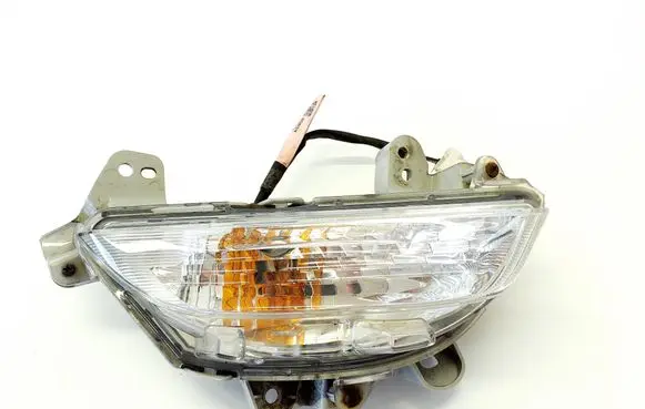 Mazda 3 II Front fog light BHN967290 K2442