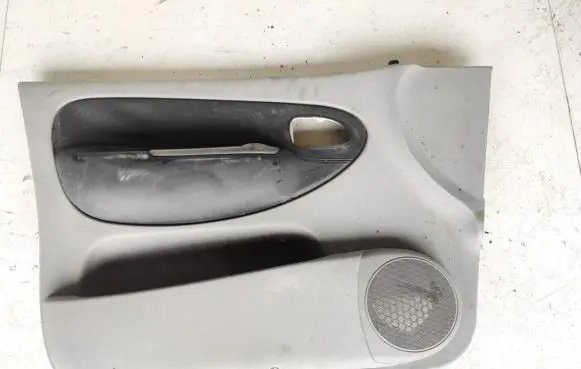 Renault Scenic I Front door card panel trim 7700431154