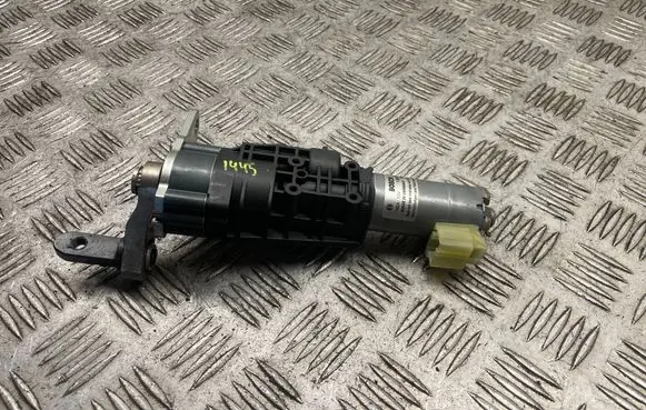 Audi A6 Allroad C7 Tailgate/trunk/boot lift motor 4G9827851E