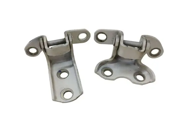 Rear door hinge set