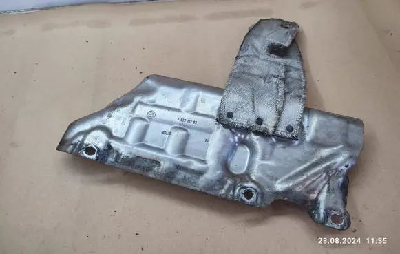 Mini One - Cooper Coupe R56 Exhaust heat shield 7823182