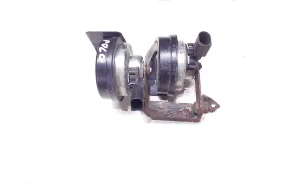 Volkswagen Polo IV 9N3 Horn signal 6Q0951223Q 5L21122020 V033213