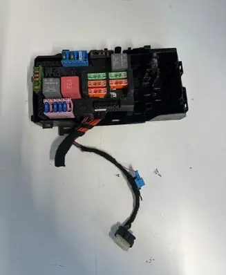 Mercedes-Benz EQC Fuse module A2139068701