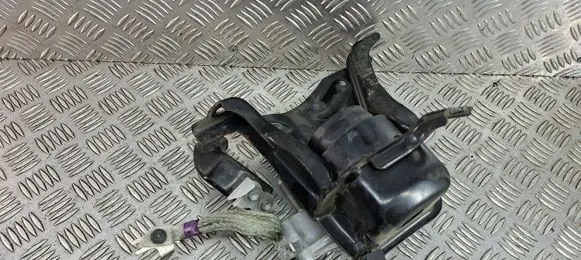 Toyota Corolla Cross Engine mount bracket