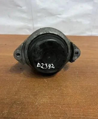 BMW 3 E90 E91 other engine part 13981112 D2392