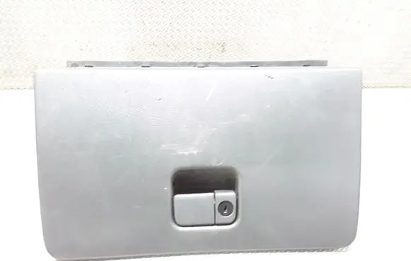 Ford Ranger Glove box