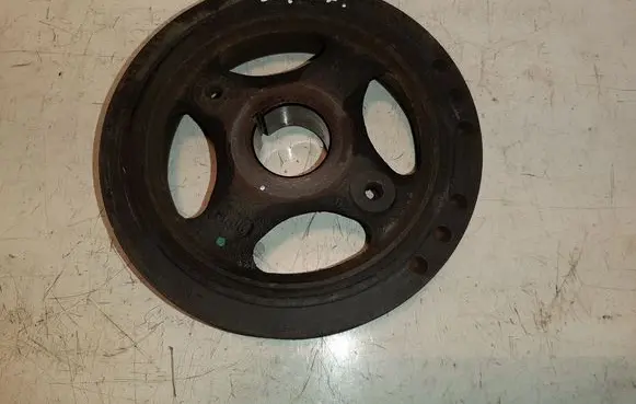 Toyota RAV 4 (XA30) Crankshaft pulley 134080R011