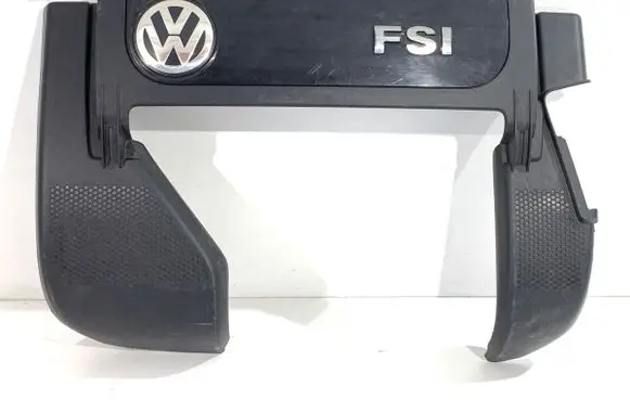 Volkswagen PASSAT B6 Engine cover (trim) 06F103925