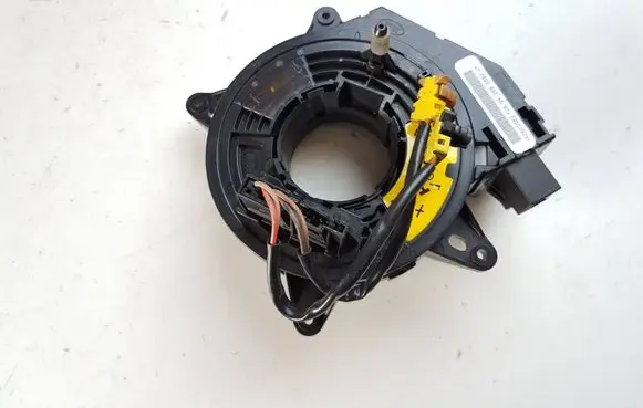 Land Rover Discovery 3 - LR3 Airbag slip ring squib (SRS ring) YRC500060