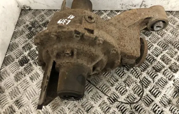 Land Rover Discovery 3 - LR3 Rear differential VK500112