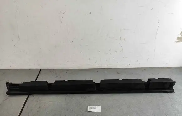Volvo S90, V90 Sill supporting ledge 31386129