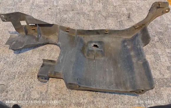 Audi TT Mk1 Engine splash shield/under tray 8N0825245D 547570