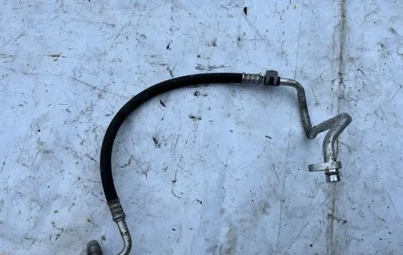 Renault Captur Air conditioning (A/C) pipe/hose 924901662R