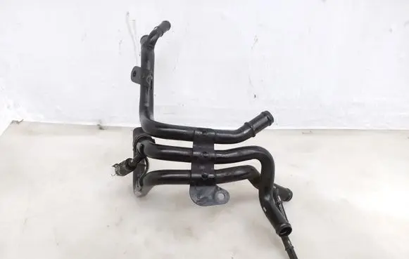 Seat Alhambra (Mk2) Engine coolant pipe/hose 04L121064AE