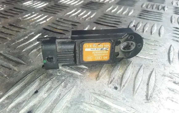 Renault Master III Air pressure sensor 8200685363 0281002958