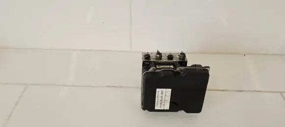 BMW 5 E60 E61 ABS Pump 6775732 6775730 3451677573001