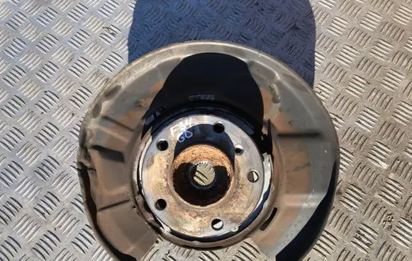 BMW 3 GT F34 Rear wheel hub