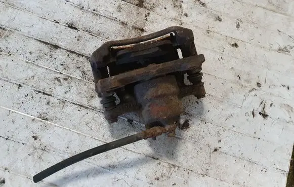 Toyota Aygo AB10 Front brake caliper NOCODE