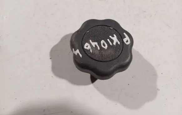 Opel Zafira B Seat adjustment knob 