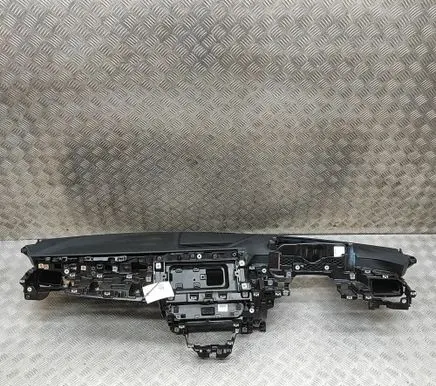 Audi E-tron GT Dashboard 4J3857003B 4J3857736A