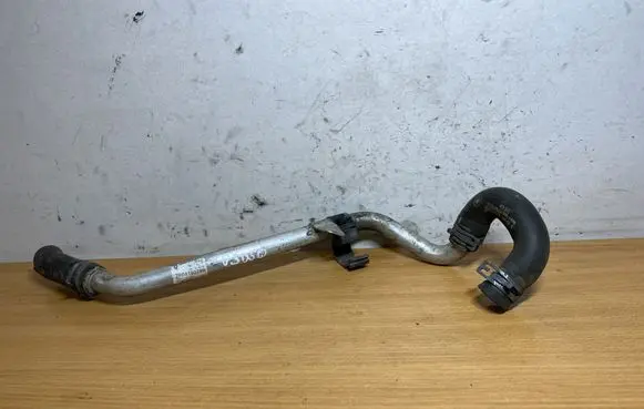 Volkswagen Touareg II Engine coolant pipe/hose 7P0819278B C3050